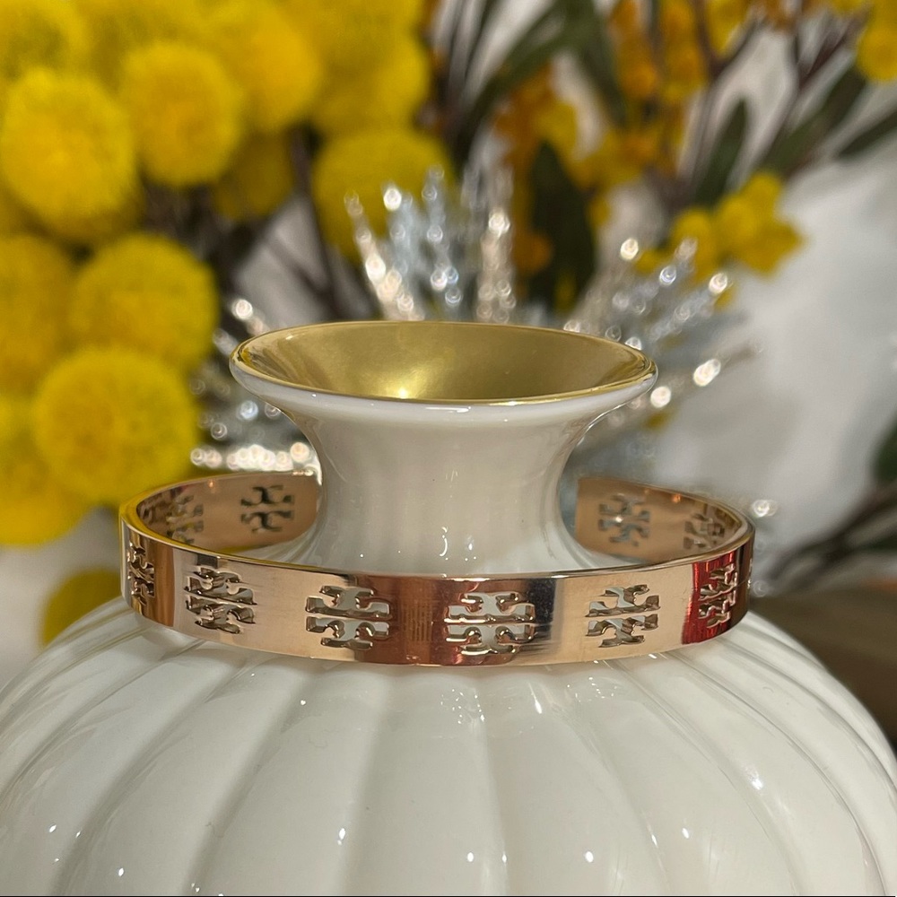 Authentic TORY BURCH NEW Rose gold PIERCED T CUFF BRACELET NEW with tags - Picture 1 of 11